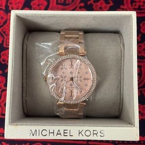 Michael Kors Women’s Watch in Gold